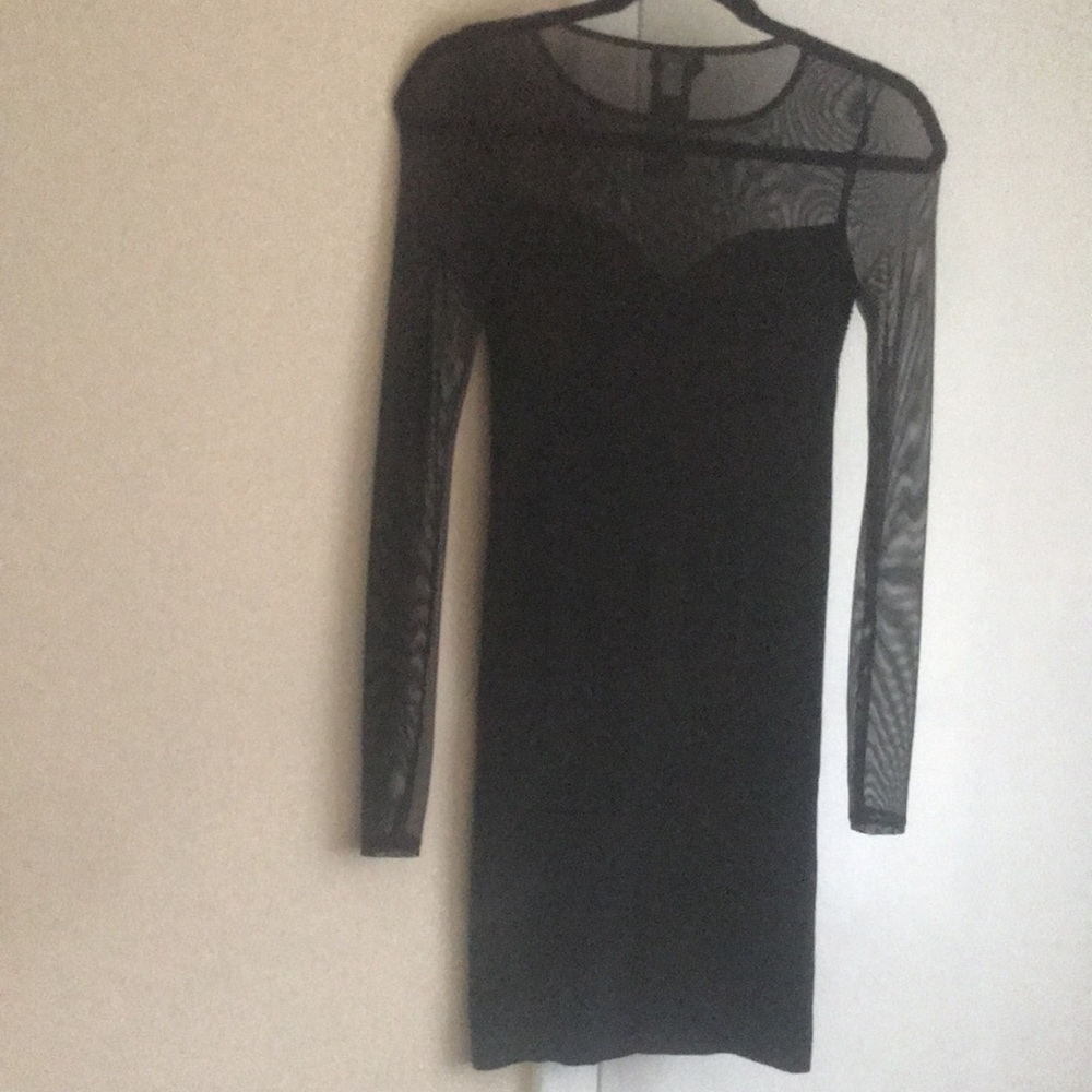 Dress - Picture 5 of 5